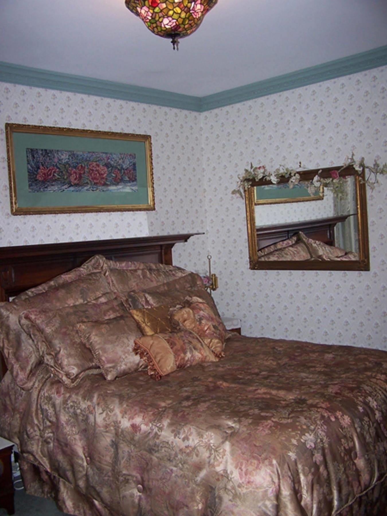 Bellinger Rose Bed & Breakfast Herkimer Dış mekan fotoğraf